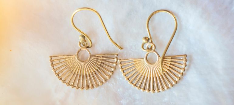 Top 10 Must-Have Earring Styles for Every Jewelry Collection